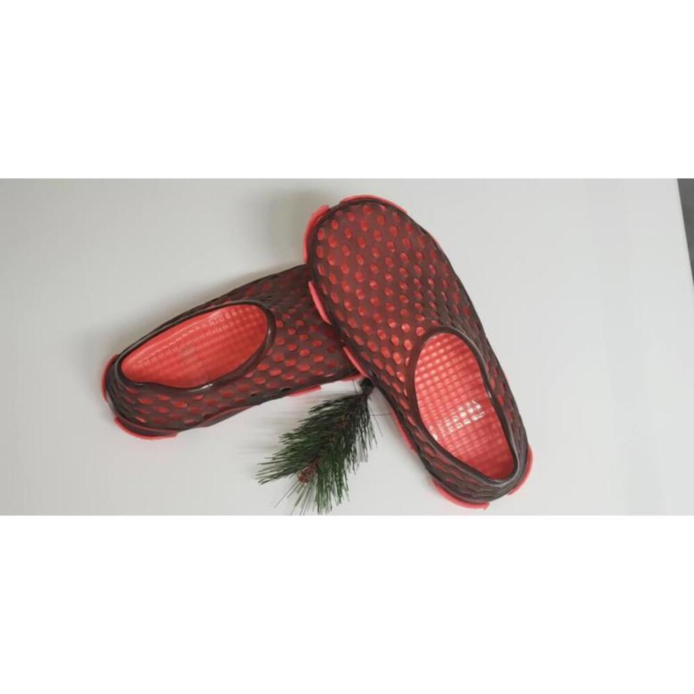 Lightweight Mesh Slip-On Shoes